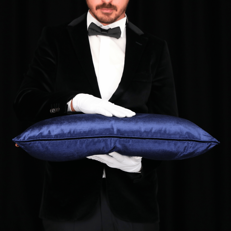 Aspen 35*65 Lacivert Kadife Kırlent