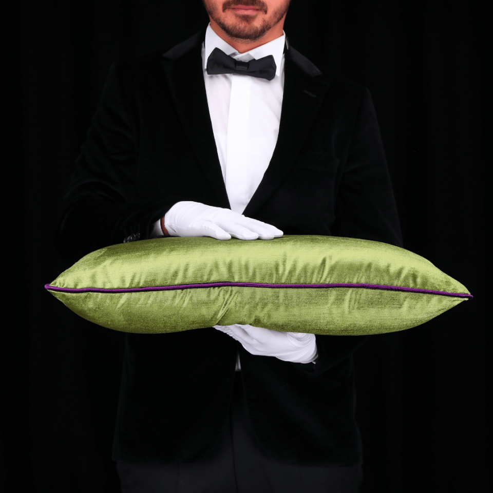 Aspen 35*65 Yeşil Kadife Kırlent