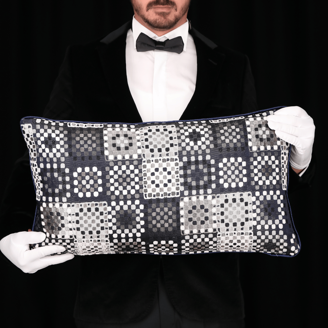 Vicente Benek 35*65 Beyaz Viskon Kırlent