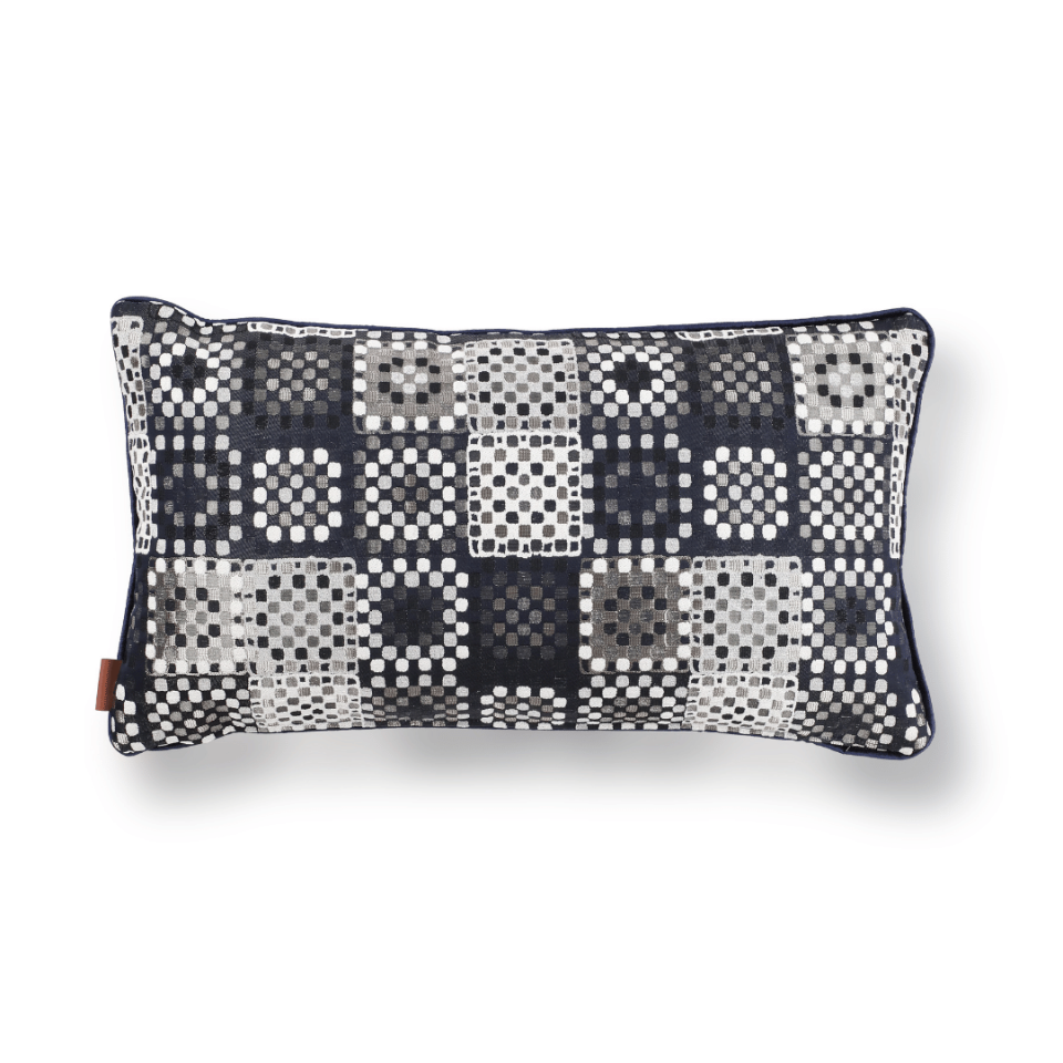 Vicente Benek 35*65 Beyaz Viskon Kırlent