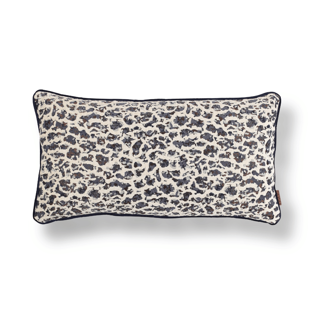 Vicente Leopar 35*65 Krem Viskon Kırlent