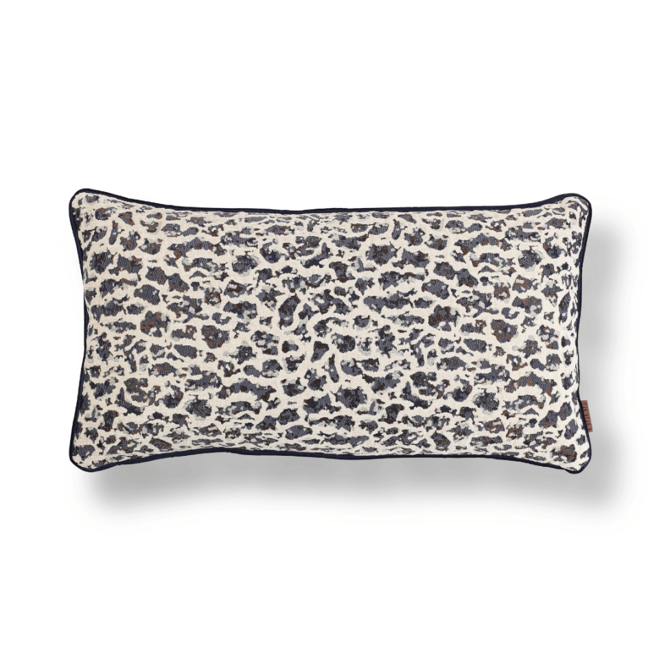 Vicente Leopar 35*65 Krem Viskon Kırlent