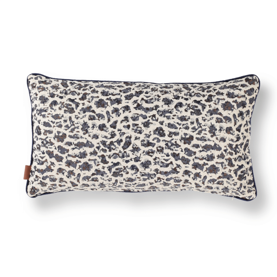 Vicente Leopar 35*65 Krem Viskon Kırlent