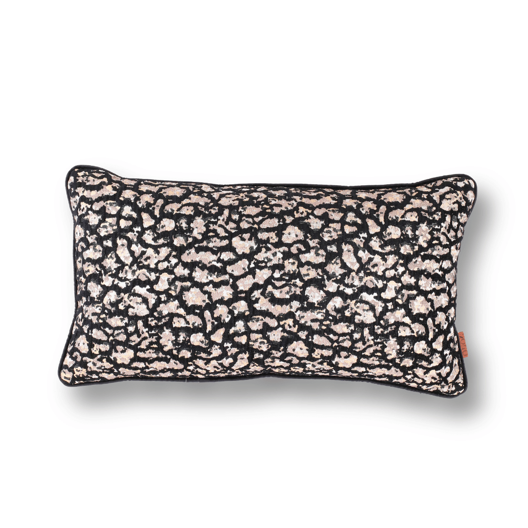 Vicente Leopar 35*65 Siyah Vİskon Kırlent