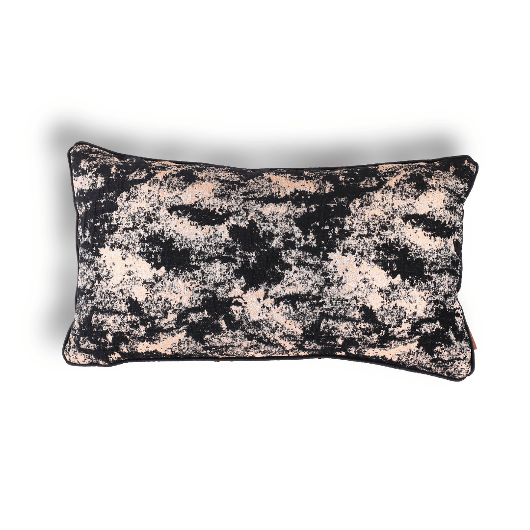 Vicente 35*65 Siyah Viskon Kırlent