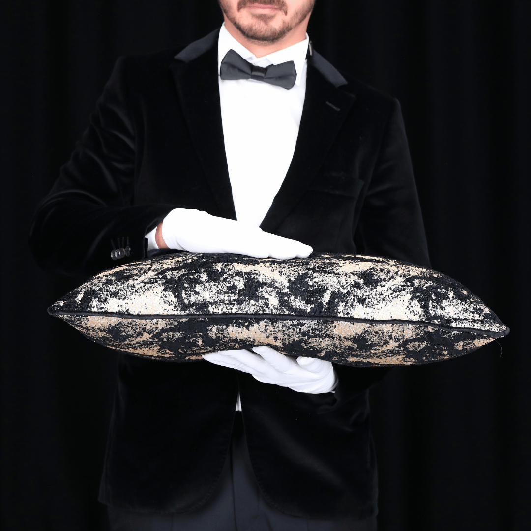 Vicente 35*65 Siyah Viskon Kırlent