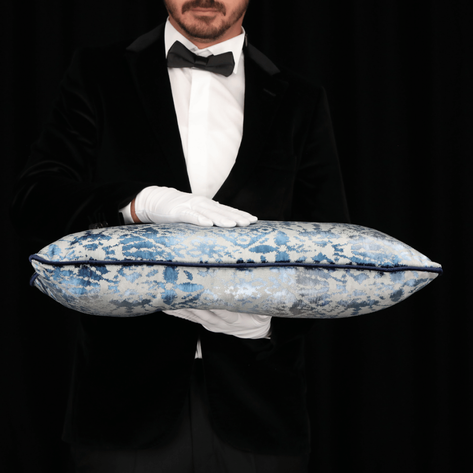 Oliva Geo 35*65 Lacivert Kadife Kırlent