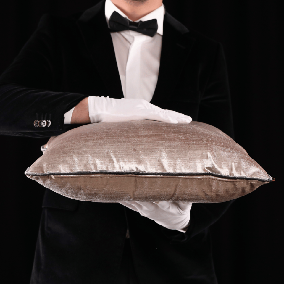 Aspen 50*50 Krem Kadife Kırlent