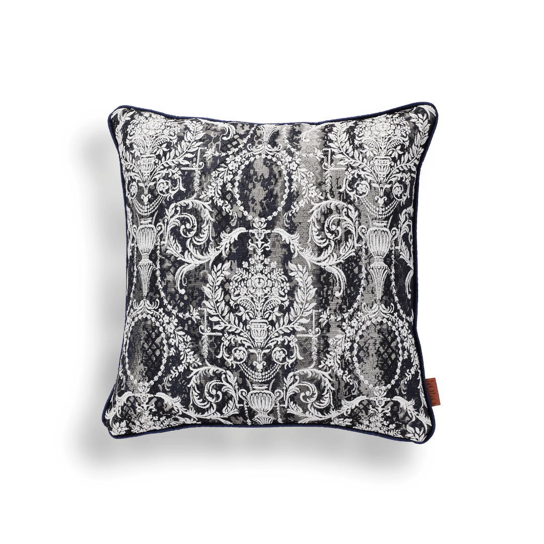 Vicente Vazo 50*50 Beyaz Viskon Kırlent