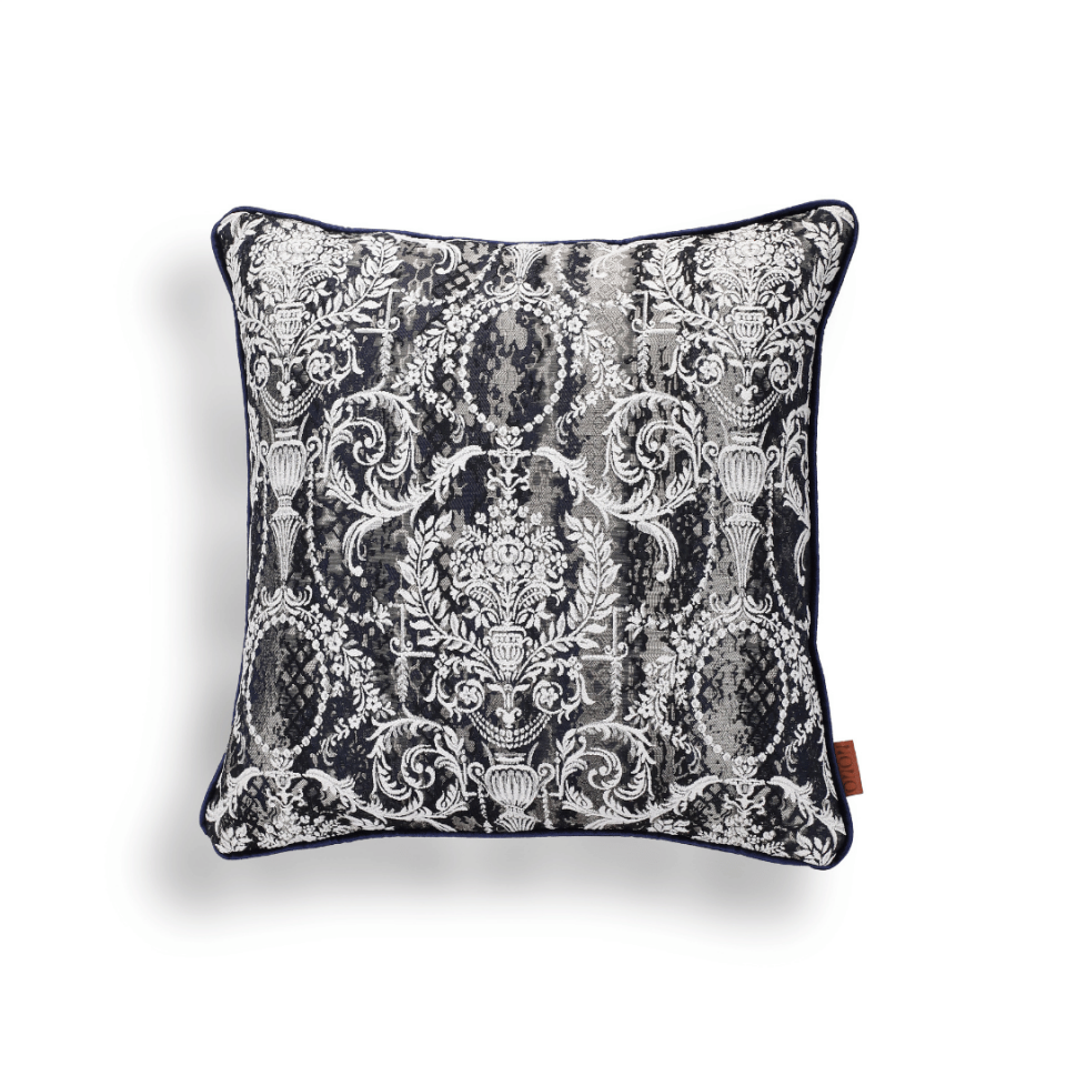 Vicente Vazo 50*50 Beyaz Viskon Kırlent