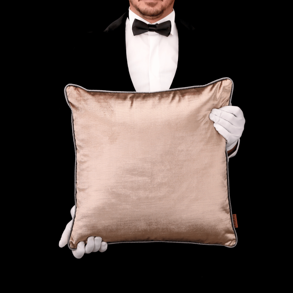 Aspen 50*50 Vizon Kadife Kırlent