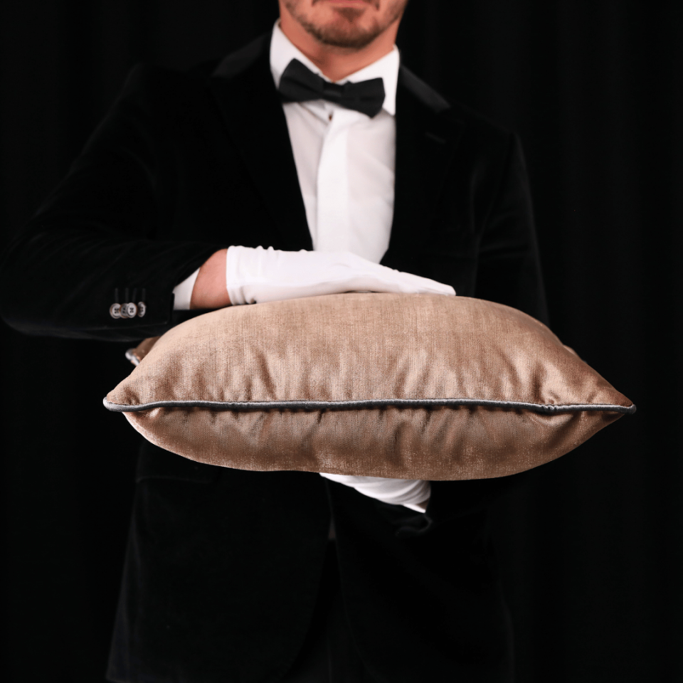 Aspen 50*50 Vizon Kadife Kırlent