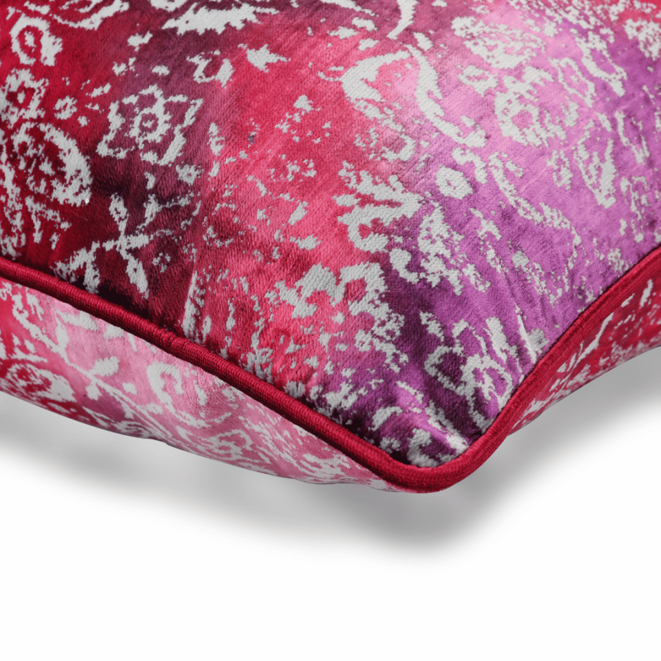 Oliva Damask 50*50 Kırmızı Kadife Kırlent