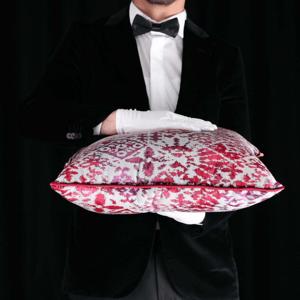 Oliva Geo 50*50 Kırmızı Kadife Kırlent