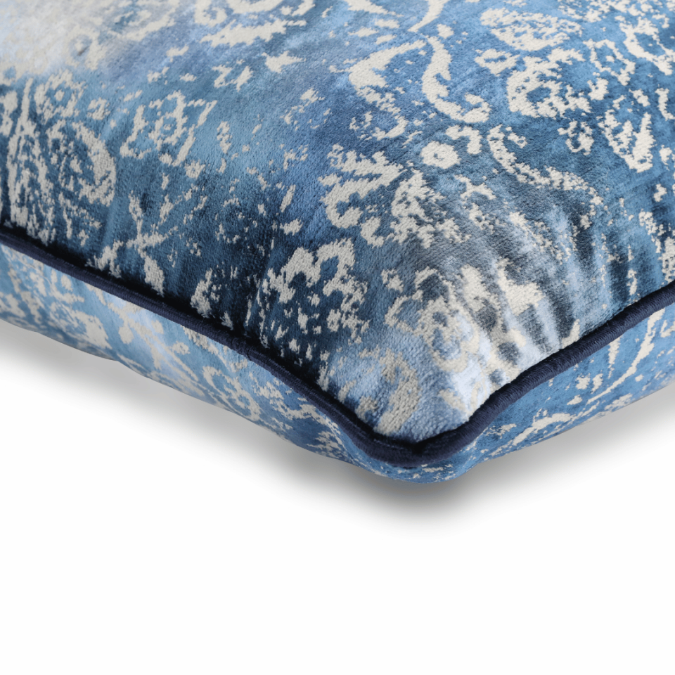 Oliva Damask 50*50 Lacivert Kadife Kırlent