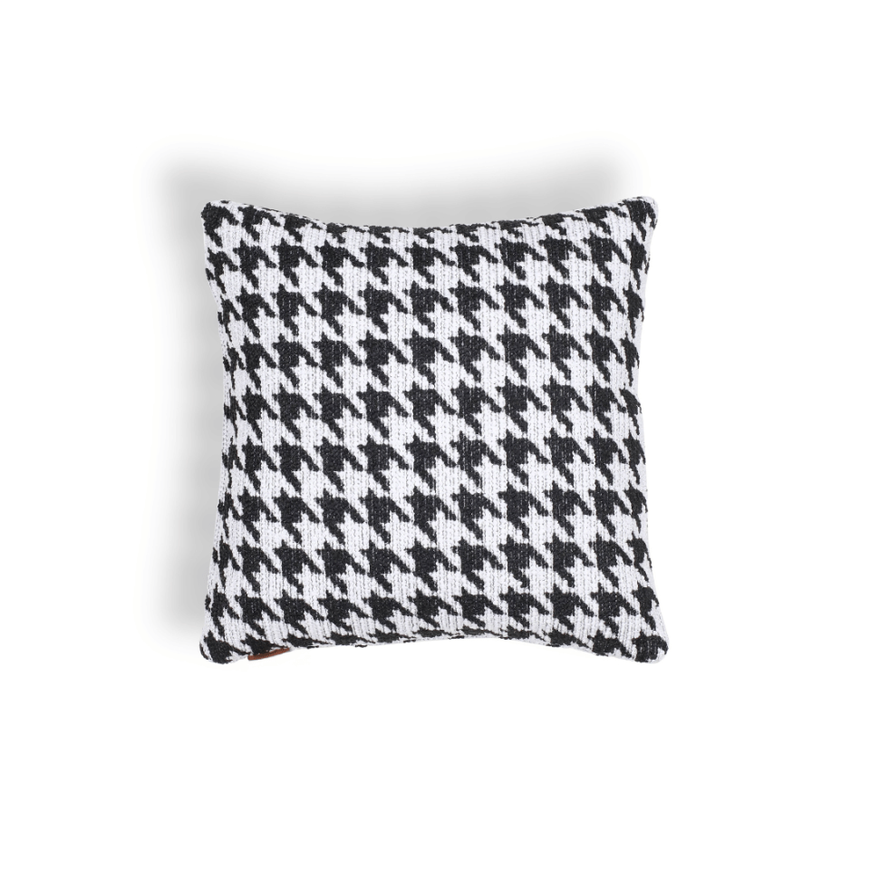 Baby 45*45 Siyah & Beyaz Kazayağı Kırlent