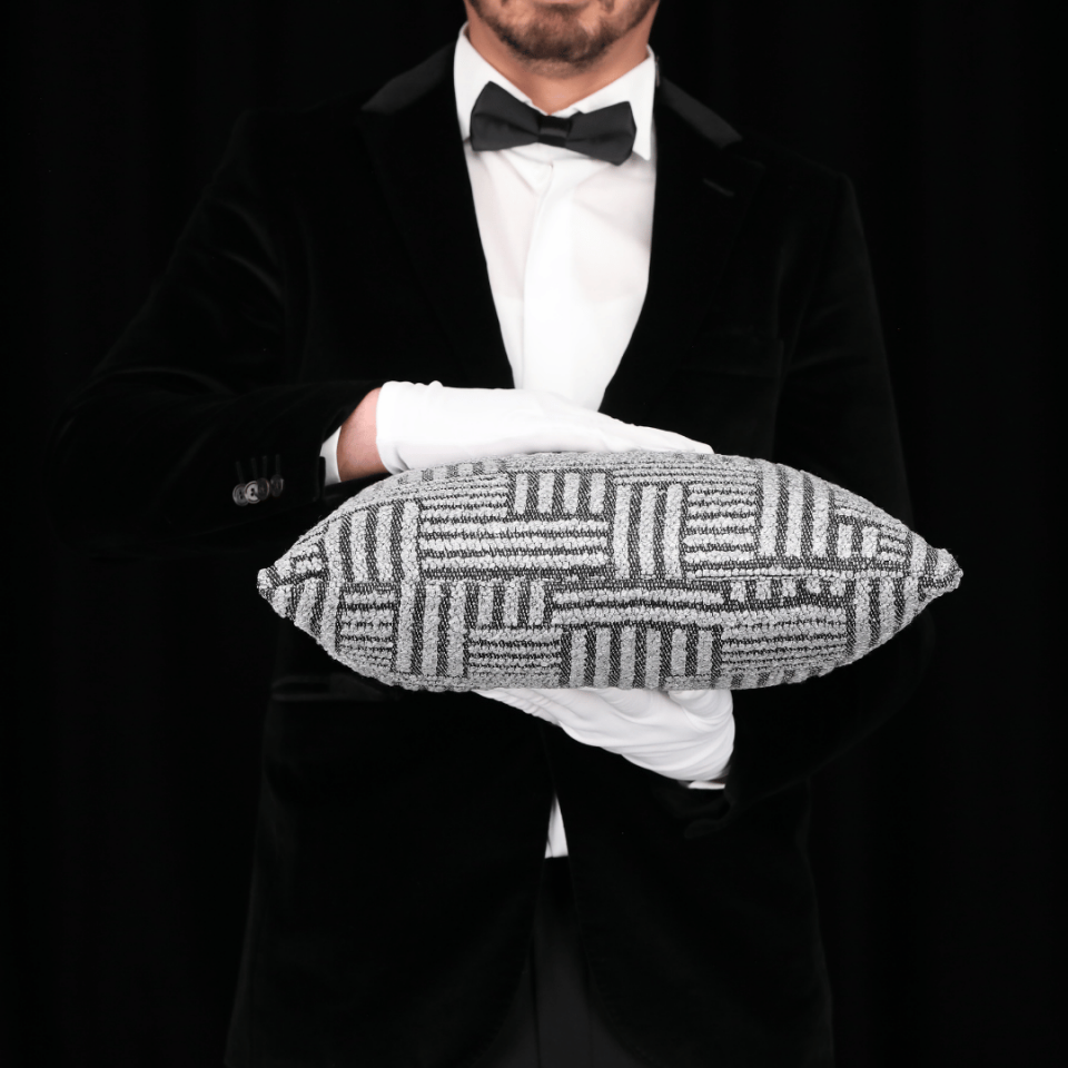 Abby 45*45 Gri Etro Bukle Kırlent