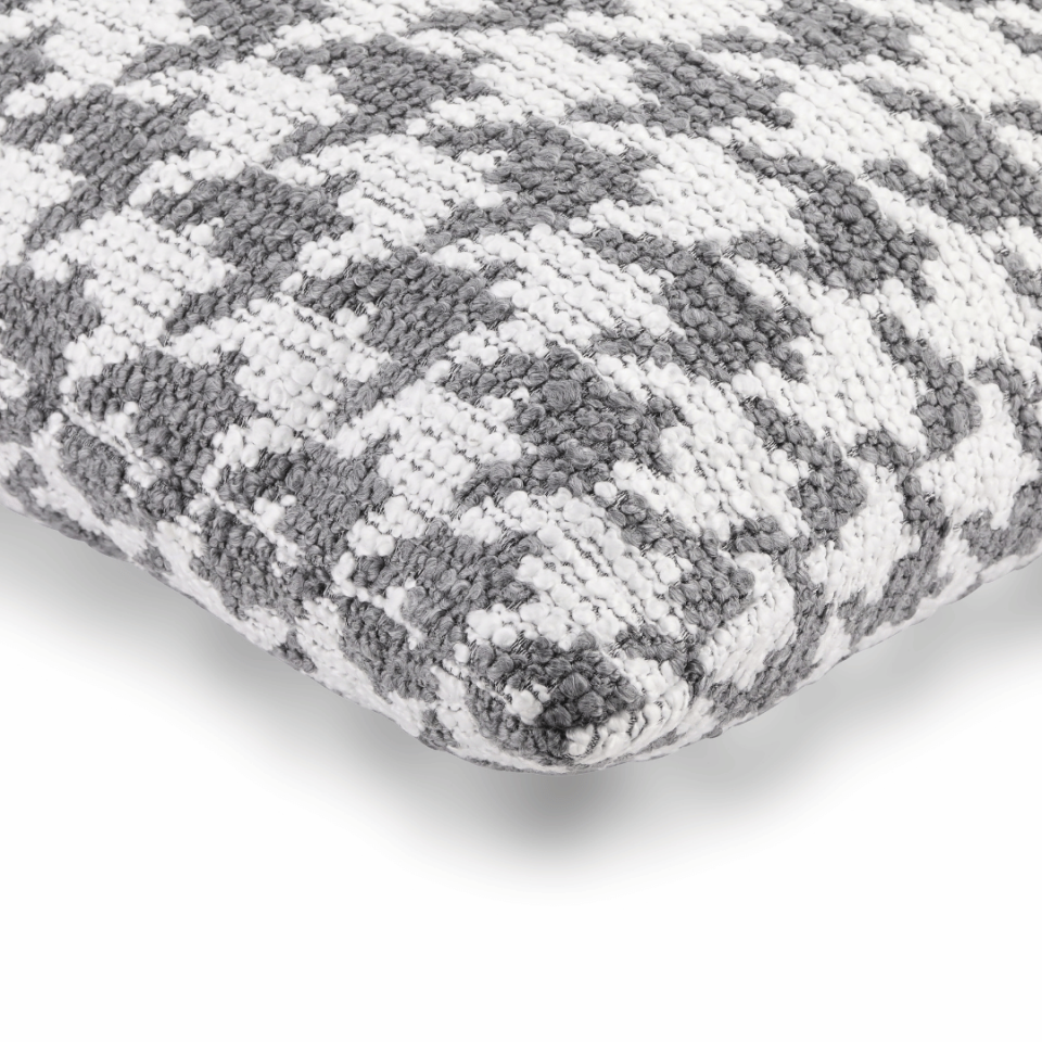 Baby 35*65 Gri Kazayağı Bukle Kırlent