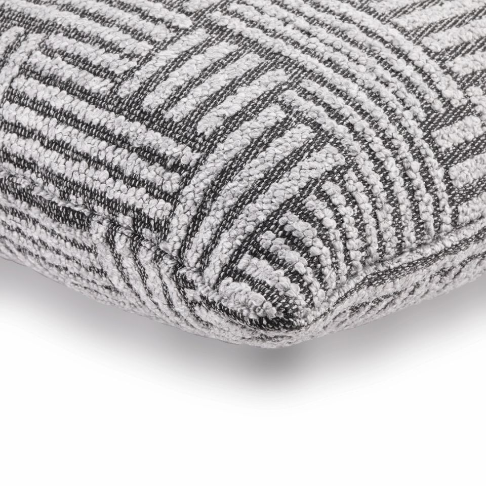 Abby 35*65 Gri Etro Bukle Kırlent