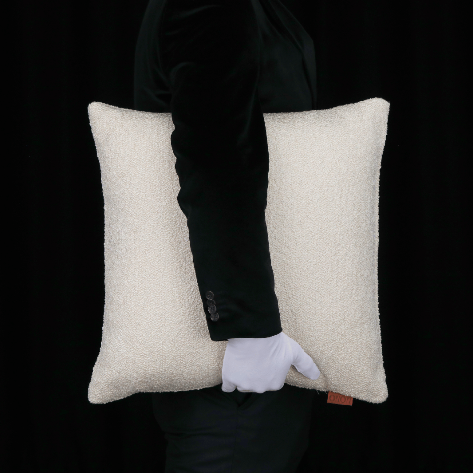 Bella 50*50 Krem Bukle Kırlent