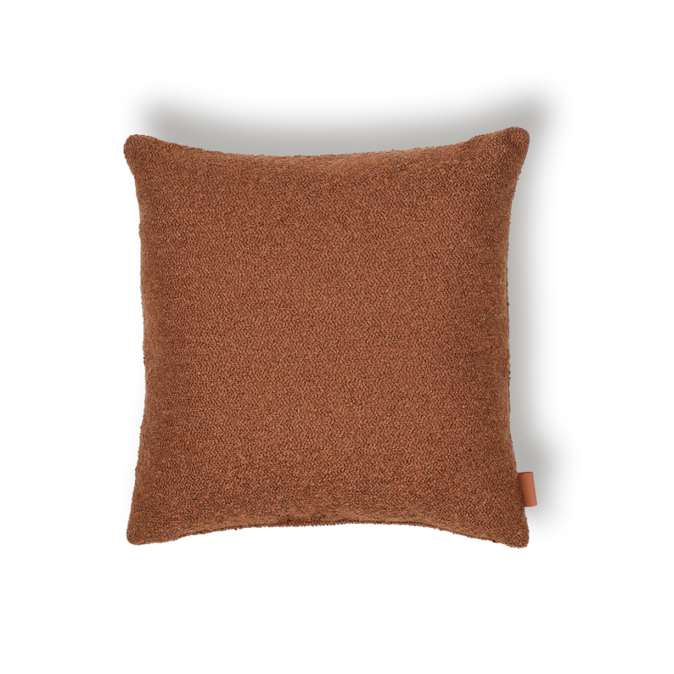 Bella 50*50 Kahve Bukle Kırlent