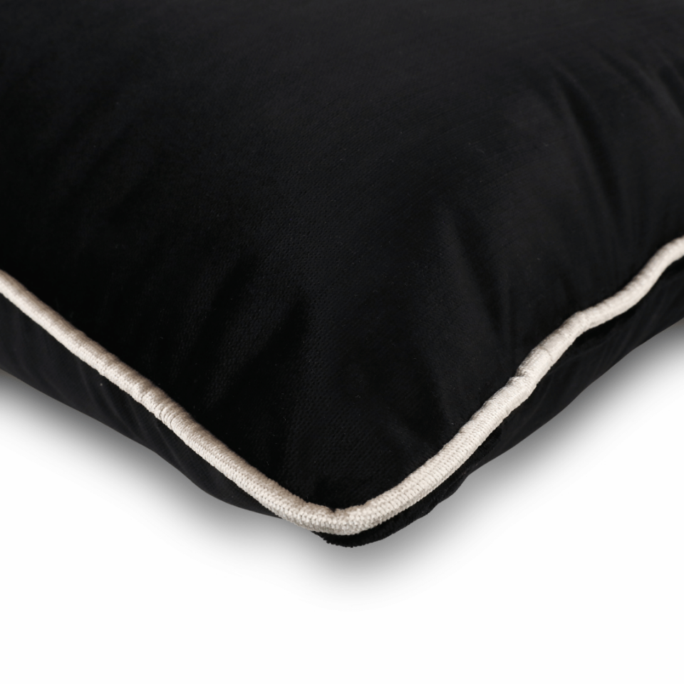 Vicente & Aspen Siyah Viskon 3'lü Kırlent Seti