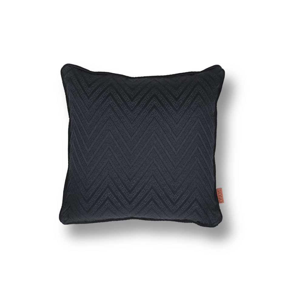 Fiona 45*45 Siyah Zigzag Saten Kırlent