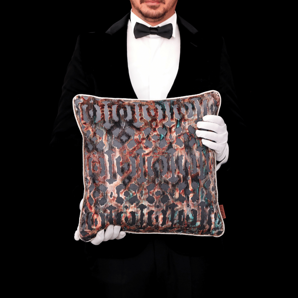 Celina Geo 45*45 Kahve Kadife Kırlent