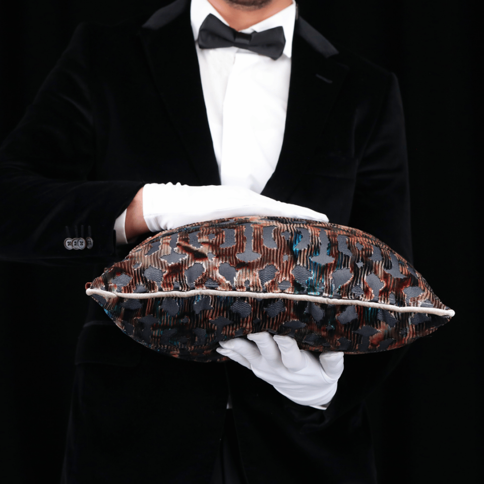 Celina Geo 45*45 Kahve Kadife Kırlent