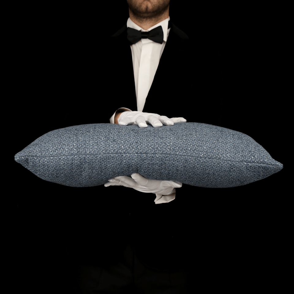 Mira 35*65 Mavi Akrilik Keten Kırlent