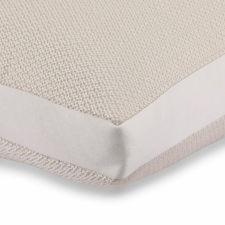 Lara 30*50 Bej Keten & Nubuk Kırlent