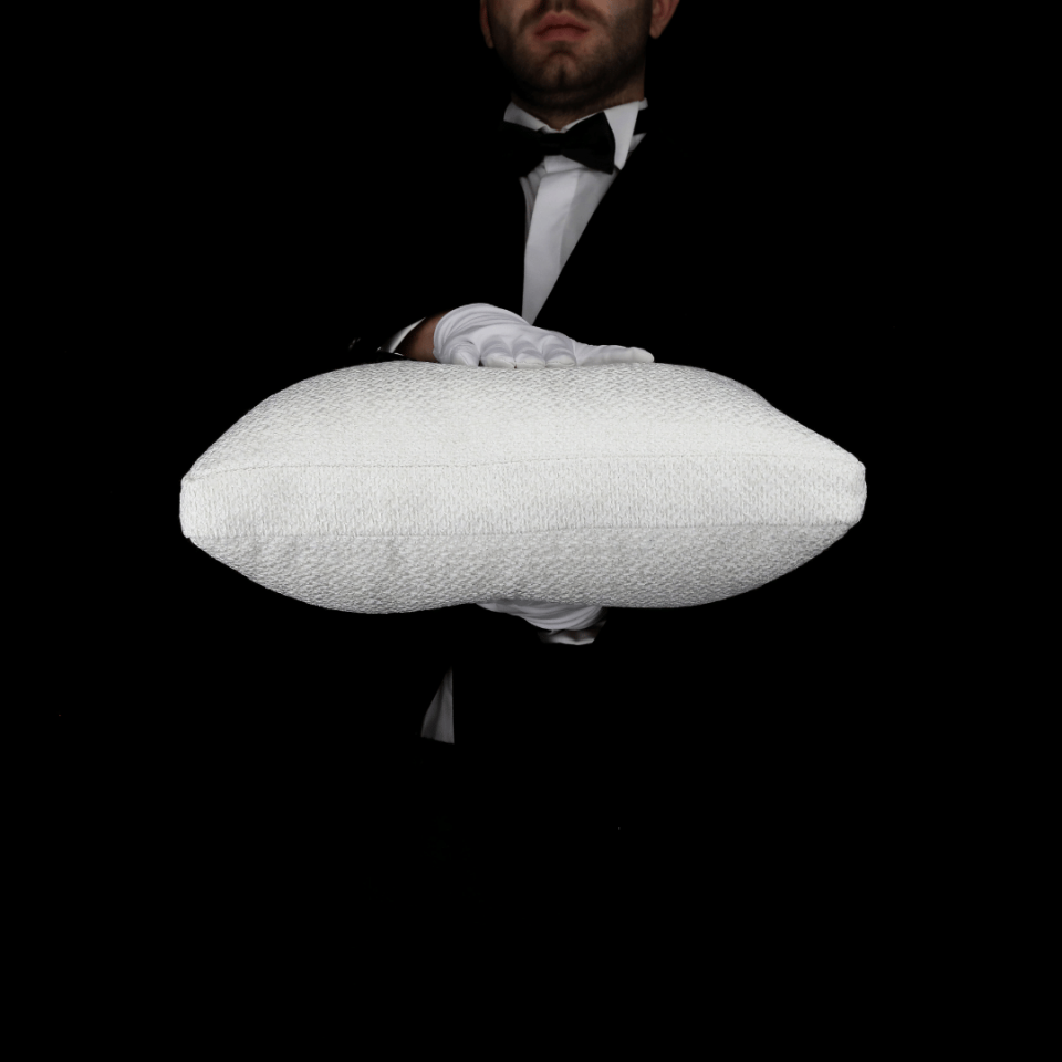 Mira 45*45 Beyaz Akrilik Keten Kırlent