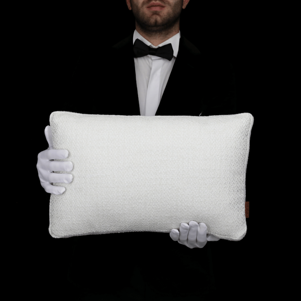 Mira 30*50 Beyaz Akrilik Keten Kırlent