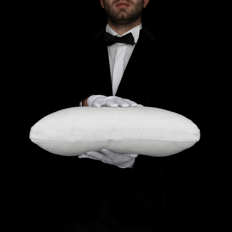 Mira 30*50 Beyaz Akrilik Keten Kırlent