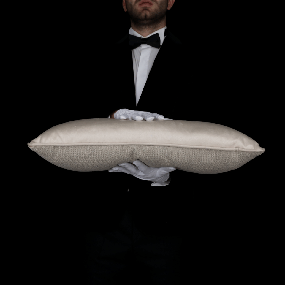 Lara 35*65 Vizon Keten & Nubuk Kırlent