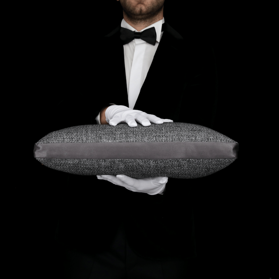 Lara 30*50 Koyu Gri Keten & Nubuk Kırlent