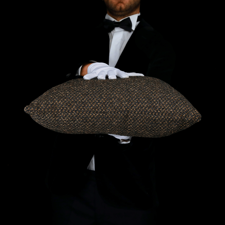 Mira 50*50 Kahve Akrilik Keten Kırlent