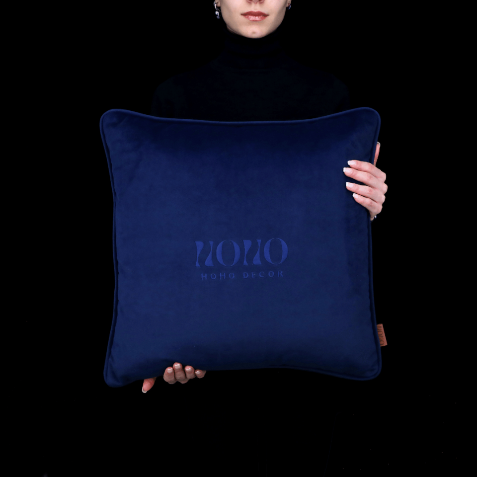 Bob 50*50 Lacivert Kadife Kırlent