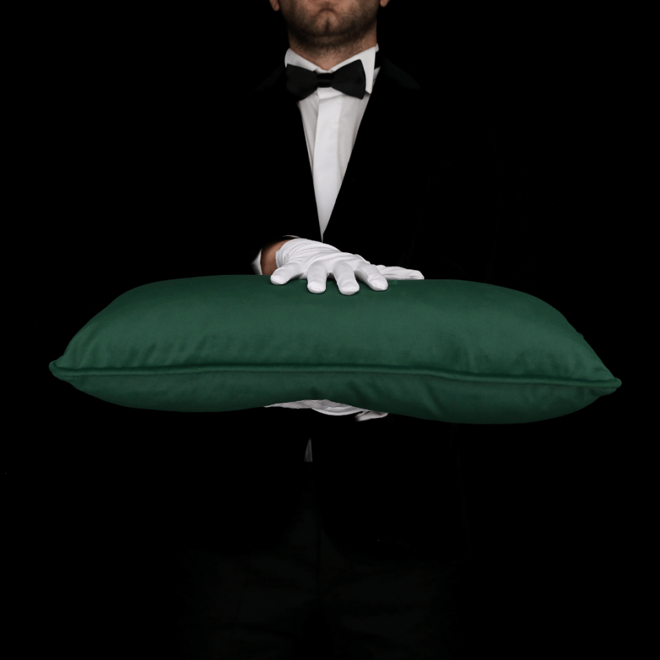 Bob 35*65 Yeşil Kadife Kırlent