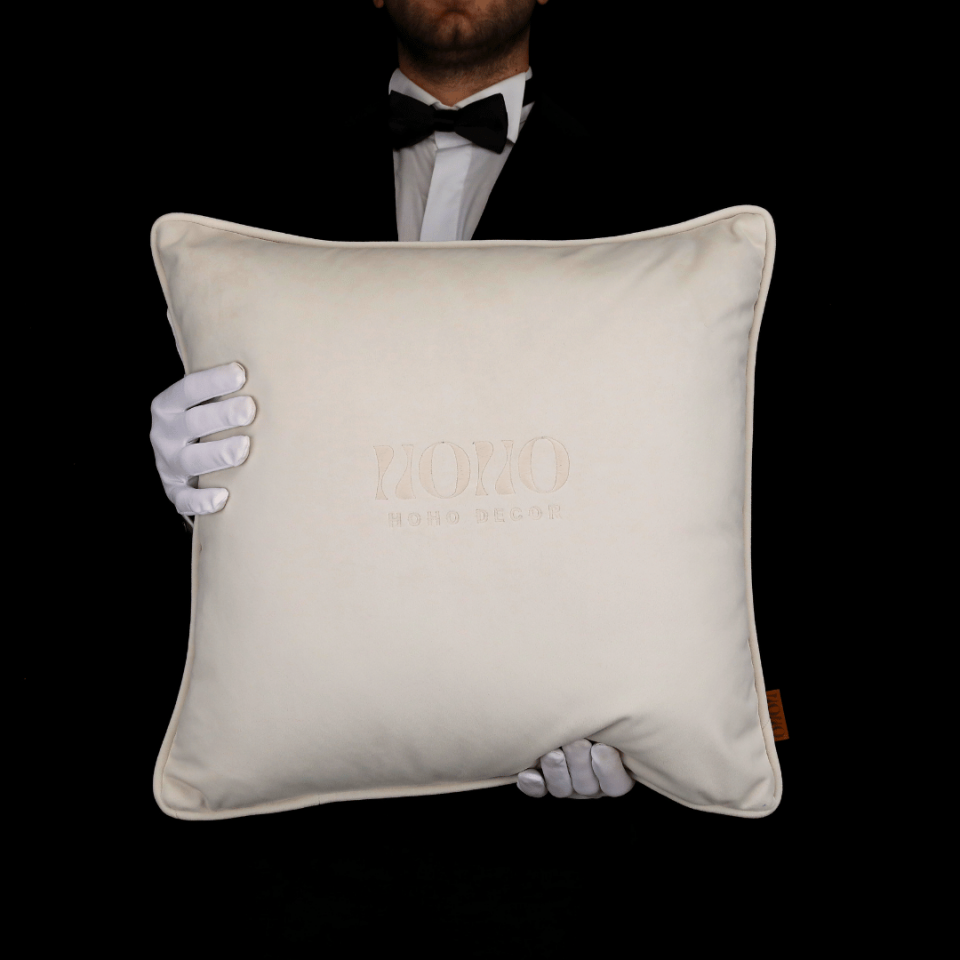 Bob 50*50 Krem Kadife Kırlent