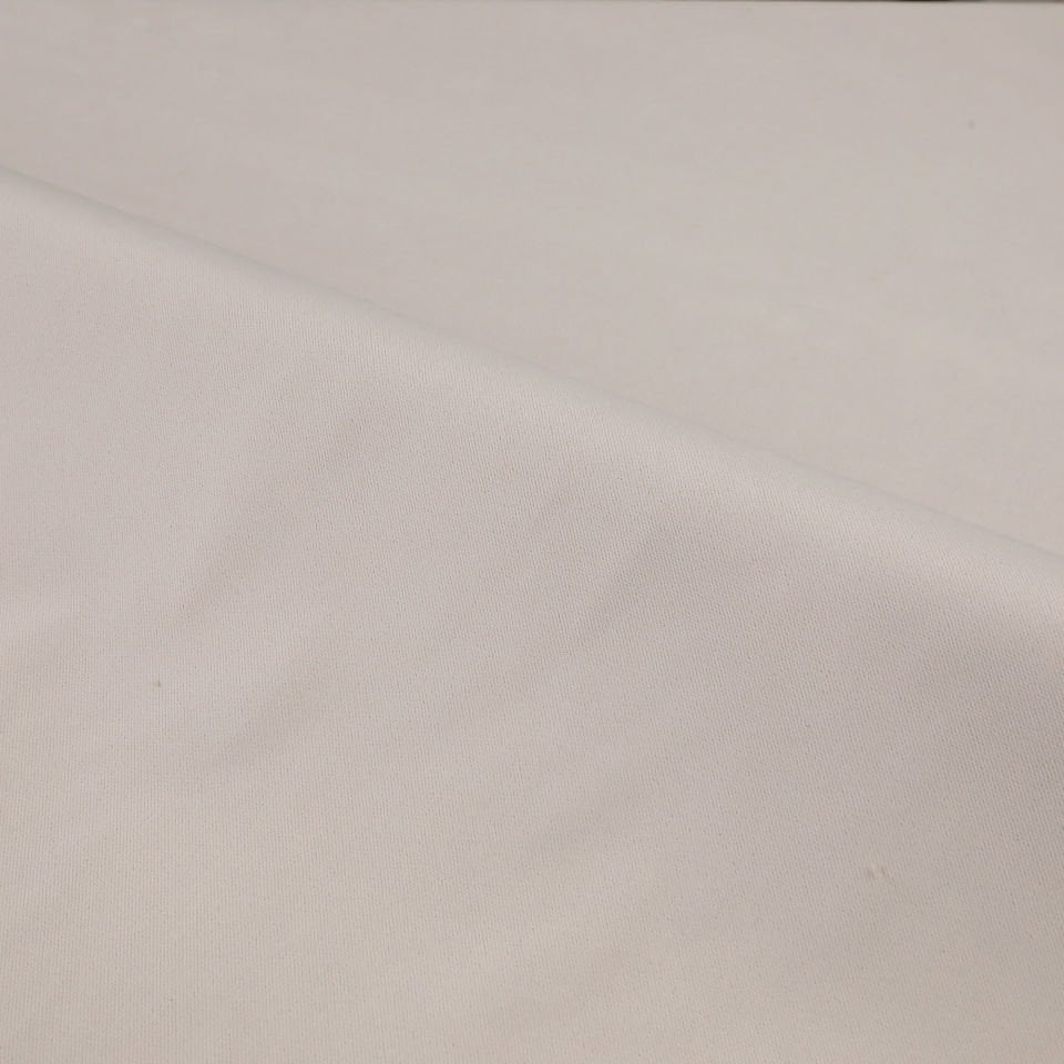 Hilton Velvet 61 Krem